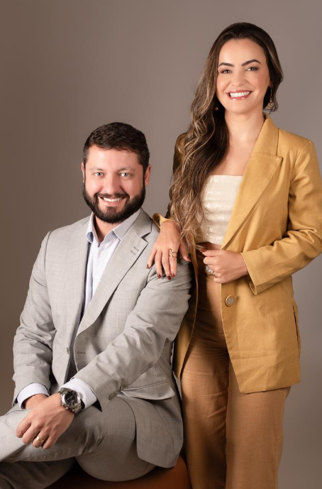 Dra. Samara e Dr. Leonardo
